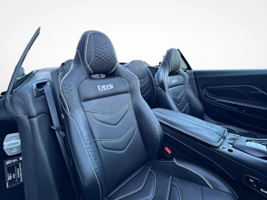immagine del veicolo ASTON MARTIN DBS Superleggera Volante 5.2 V12 Bi-Turbo