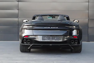 immagine del veicolo ASTON MARTIN DBS Superleggera Volante 5.2 V12 Bi-Turbo