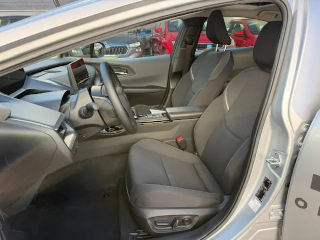 Toyota Prius 2.0 Plug-In-Hybrid Style