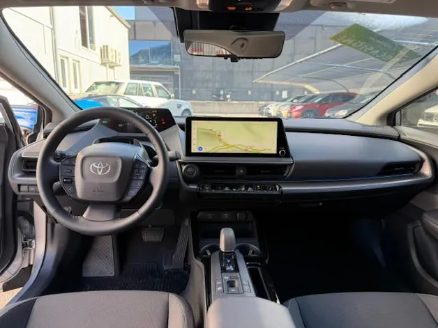Toyota Prius 2.0 Plug-In-Hybrid Style
