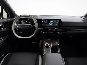 https://vehicle.imgix.net/4273148/8372004e-a326-4297-85cd-cc988c7692f3.jpg