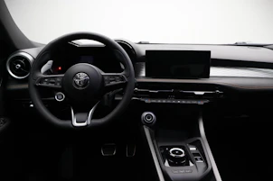 Fahrzeugbild ALFA ROMEO Tonale 1.3 Plug-in Hybrid Veloce Q4