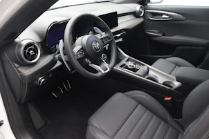 Fahrzeugbild ALFA ROMEO Tonale 1.3 Plug-in Hybrid Veloce Q4