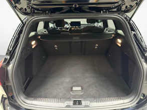 https://vehicle.imgix.net/4273194/e89e40f8-26fa-4191-9eb1-0105c63556c8.jpg
