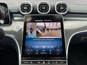 https://vehicle.imgix.net/4273199/ffe01686-7fe4-40b5-9722-0d06b5ccfbdb.jpg