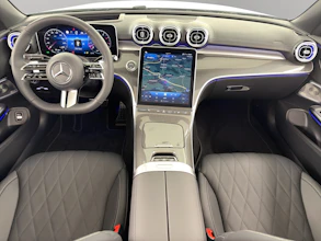 https://vehicle.imgix.net/4273208/c492148b-6ea2-4f0e-9d7e-79548122316c.jpg