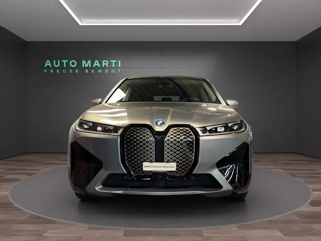 BMW iX xDrive50