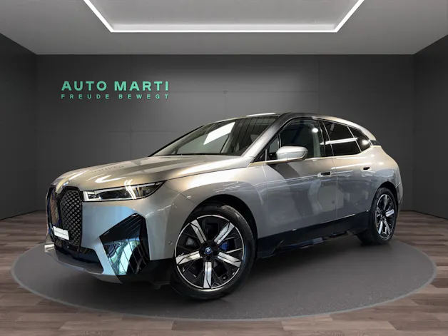 BMW iX xDrive50