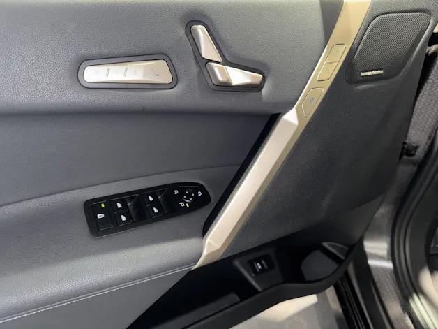 BMW iX xDrive50