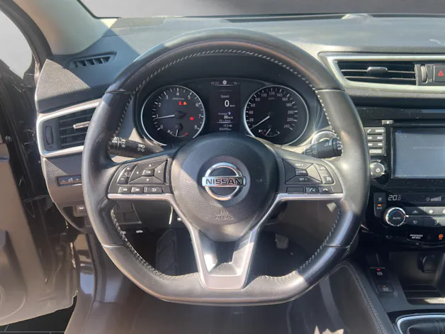 Nissan Qashqai 1.3 DIG-T 160 Tekna