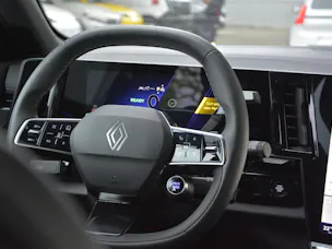 Renault Austral 1.2 E-Tech techno esprit Alpine
