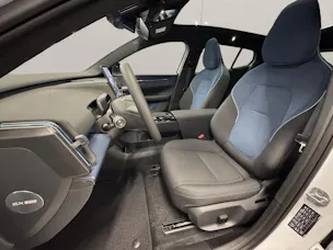 Volvo EX30 CC E60 Twin Performance AWD