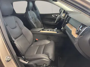 Volvo XC60 2.0 T6 TE Ultra Dark eAWD