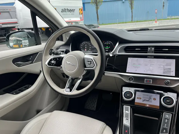 Jaguar I-Pace EV400 R-Dynamic SE AWD