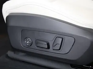 BMW iX2 30 xDrive