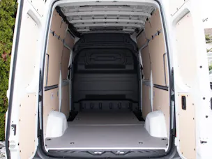 Mercedes-Benz Sprinter 317 CDI Kasten PRO Hochdach Standard