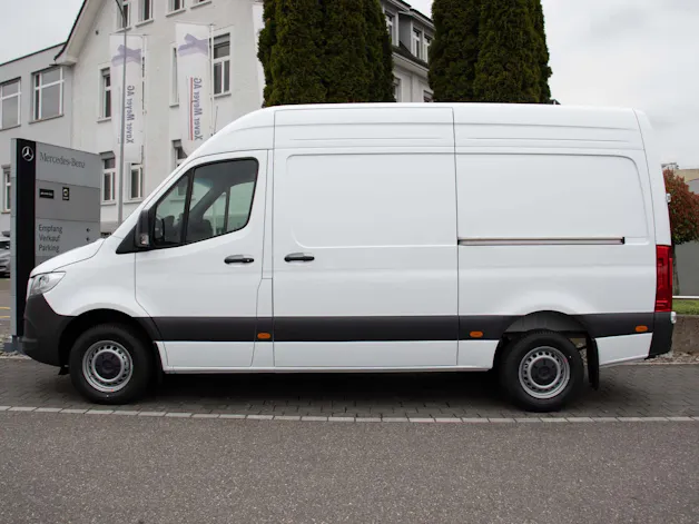 Mercedes-Benz Sprinter 317 CDI Kasten PRO Hochdach Standard