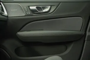 Volvo V60 2.0 T6 TE Ultra Dark eAWD
