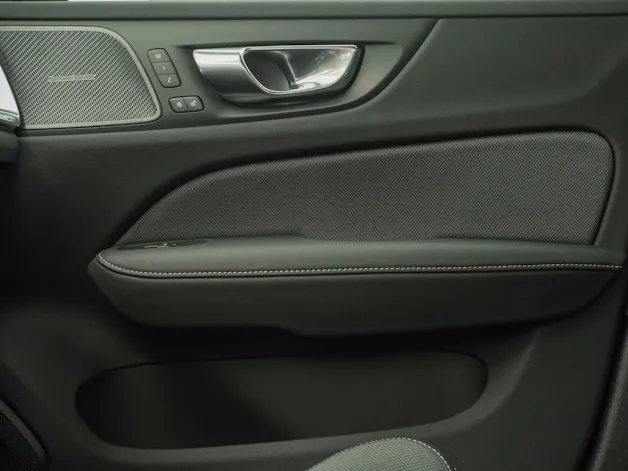 Volvo V60 2.0 T6 TE Ultra Dark eAWD