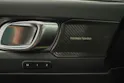 Volvo XC40 2.0 B3 MH Plus Dark