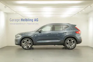 Volvo XC40 2.0 B3 MH Plus Dark