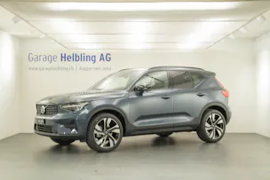 Volvo XC40 2.0 B3 MH Plus Dark