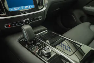 Volvo V60 2.0 T6 TE Plus Dark eAWD