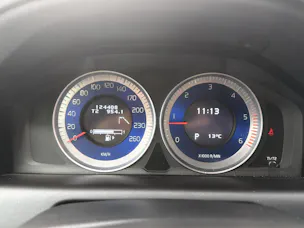 Volvo XC60 2.4 D5 Kinetic R-Design AWD