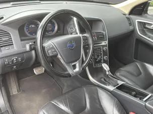 Volvo XC60 2.4 D5 Kinetic R-Design AWD