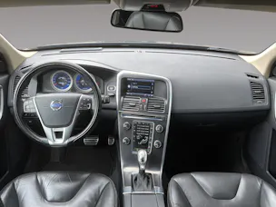 Volvo XC60 2.4 D5 Kinetic R-Design AWD
