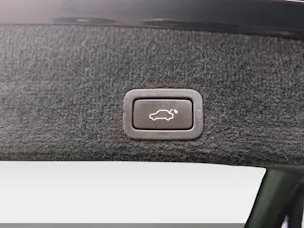 Volvo XC60 2.4 D5 Kinetic R-Design AWD