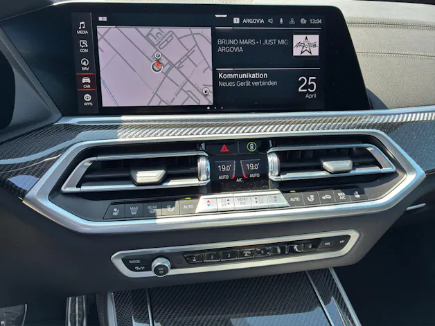 BMW X5 M50i xDrive