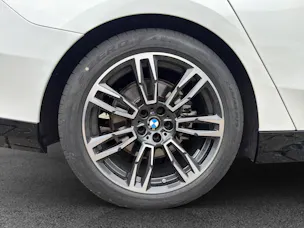 BMW 520d xDrive 48V M Sport