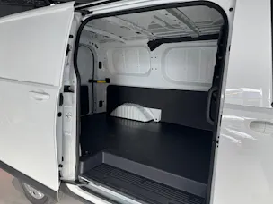 Maxus eDeliver 7 L1 77kWh