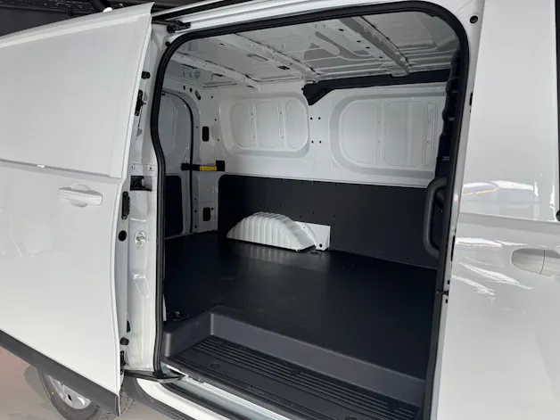 Maxus eDeliver 7 L1 77kWh