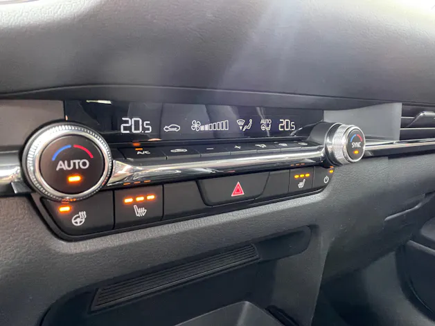 Mazda CX-30 SKYACTIV-X 186 M Hybrid Takumi FWD AT
