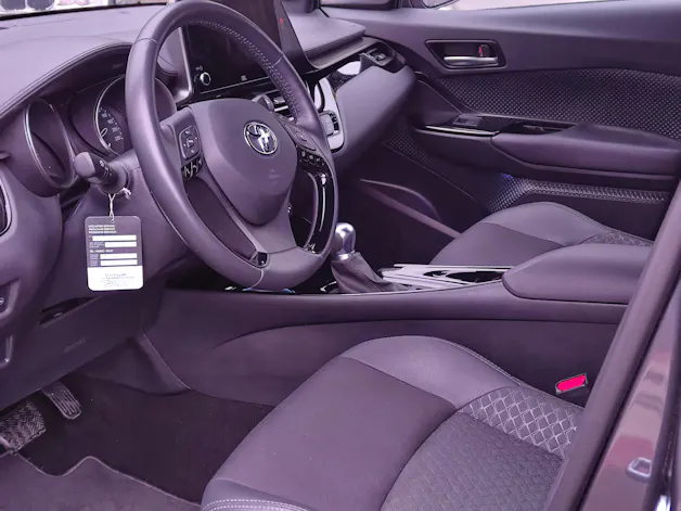 Toyota C-HR 1.8 HSD CVT Trend