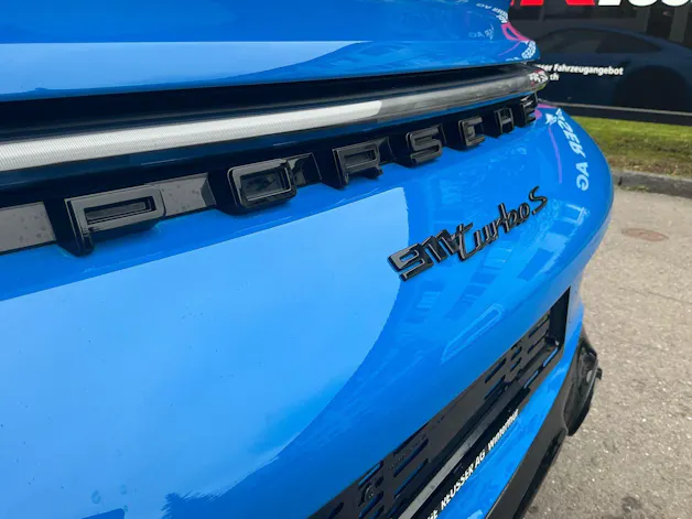 Porsche 911 Turbo S *** TRAUM IN SHARKBLUE ***