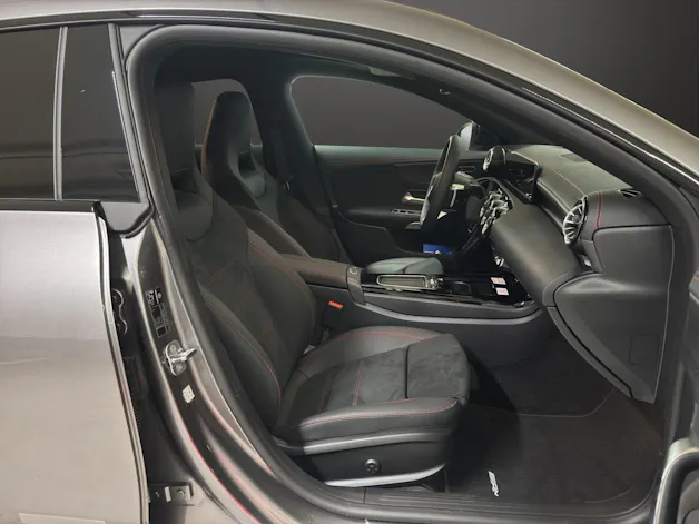 Mercedes-Benz CLA Shooting Brake 250 4Matic 8G-DCT