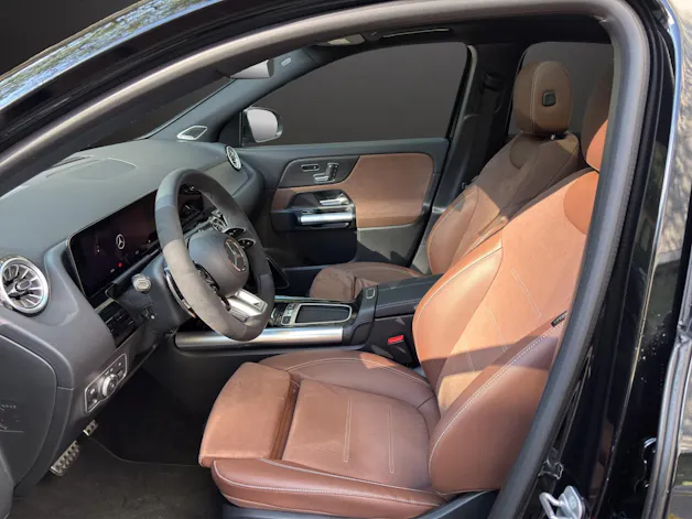 Mercedes-Benz GLA AMG 45 S 4Matic+ 8G-DCT