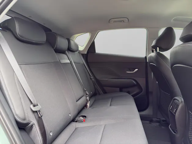 Hyundai Kona 1.6 GDi HEV Amplia DCT