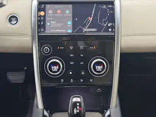 Land Rover Discovery Sport P300e 1.5 PHEV HSE AT8
