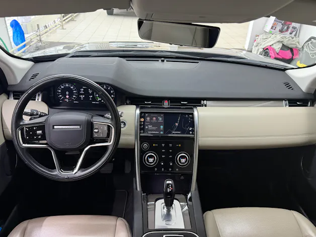 Land Rover Discovery Sport P300e 1.5 PHEV HSE AT8