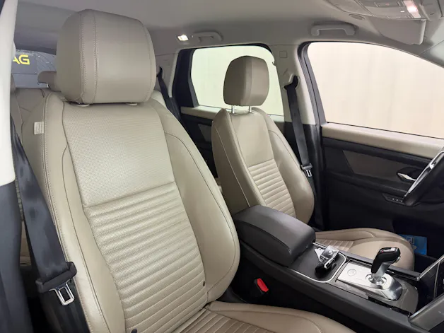 Land Rover Discovery Sport P300e 1.5 PHEV HSE AT8
