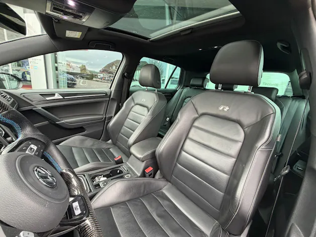 VW Golf 2.0 TSI R 4Motion DSG