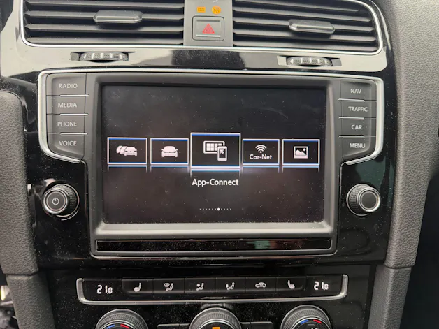 VW Golf 2.0 TSI R 4Motion DSG