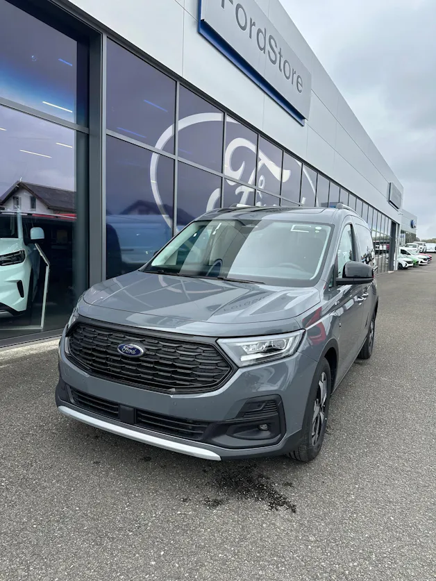 Ford TOURNEO CONNECT Grand 1.5 EcoB PHEV/Active/150CV