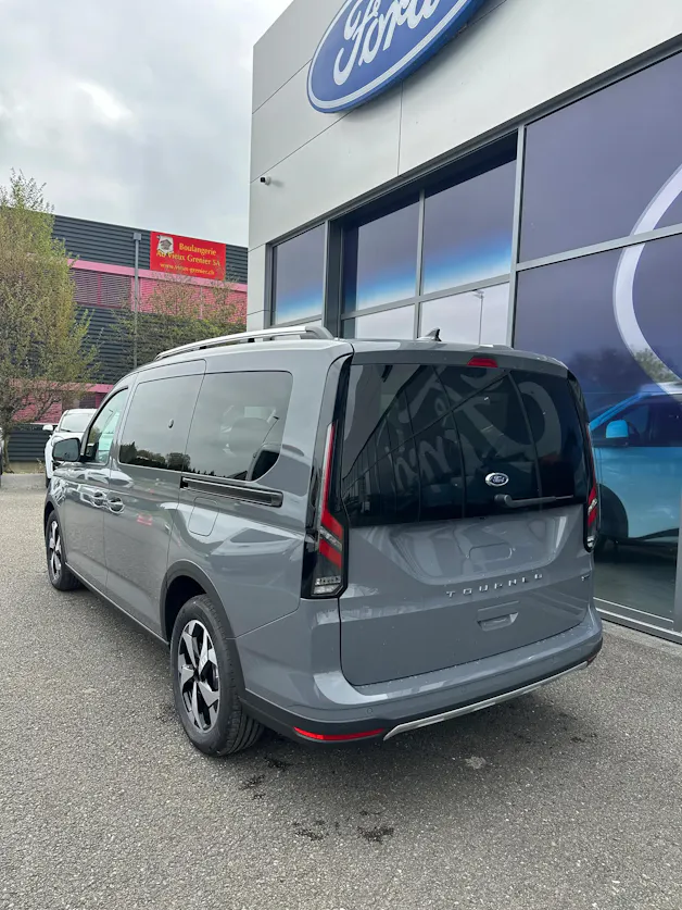 Ford TOURNEO CONNECT Grand 1.5 EcoB PHEV/Active/150CV