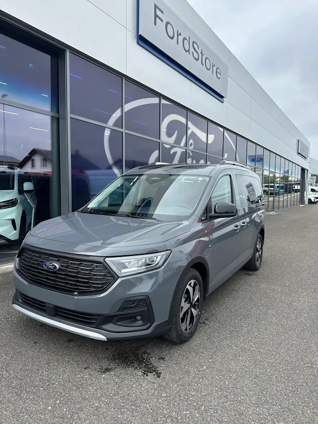 Ford TOURNEO CONNECT Grand 1.5 EcoB PHEV/Active/150CV
