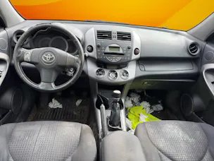 Toyota RAV-4 2.2D-4 D Linea Luna *** Plaque Francaise / Start Nicht / Ne démarre pas ***